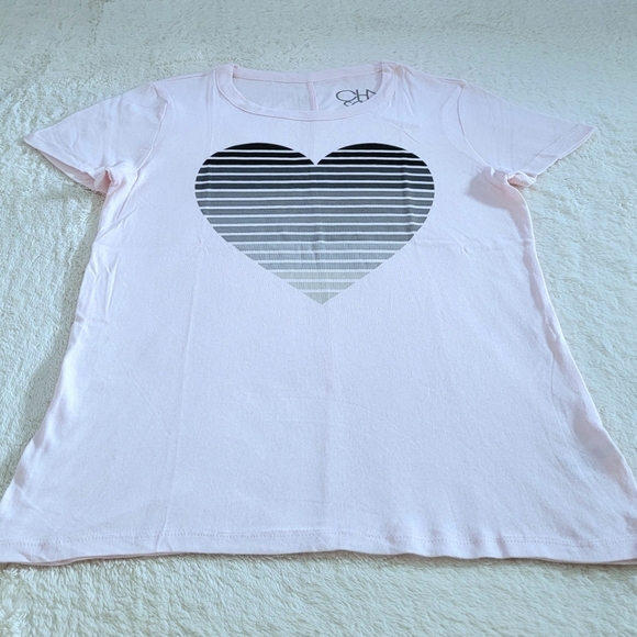 Chaser Striped Heart❤️ Graphic Tee👕 - NWT - Picture 12 of 13